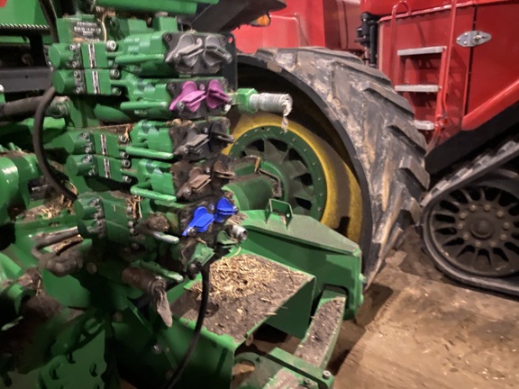 2014 John Deere 9560RT Tractor Rubber Track