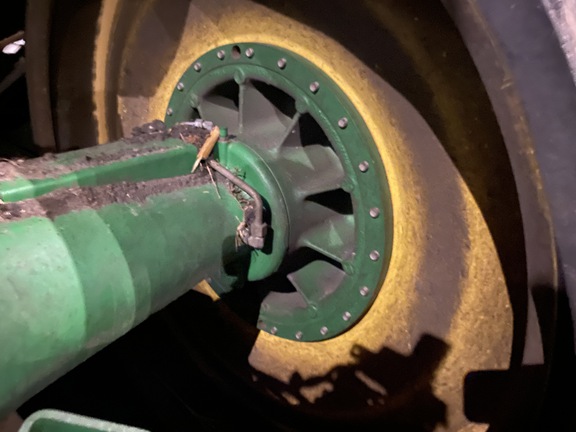 2014 John Deere 9560RT Tractor Rubber Track