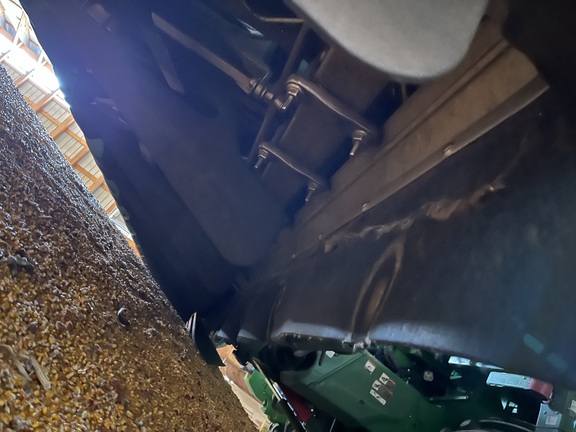 2021 John Deere C18R Header Corn Head