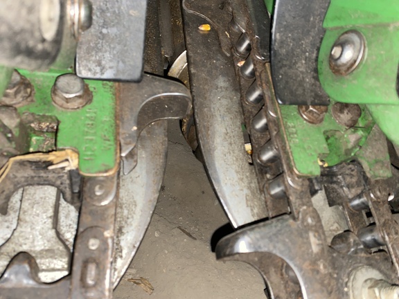 2012 John Deere 612C Header Corn Head