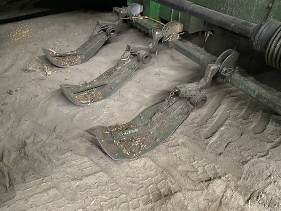 2012 John Deere 612C Header Corn Head