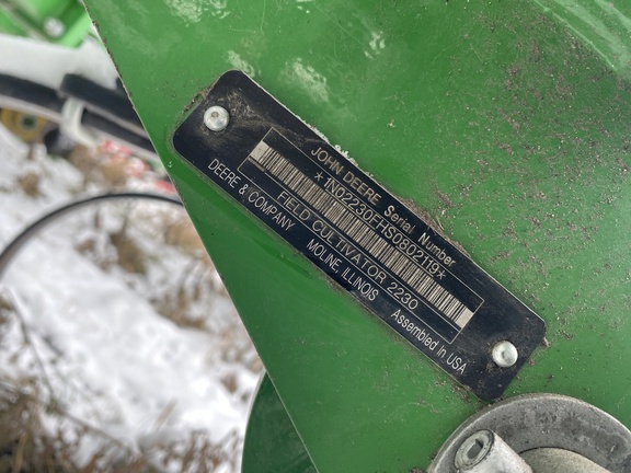 2025 John Deere 2230FH Field Cultivator