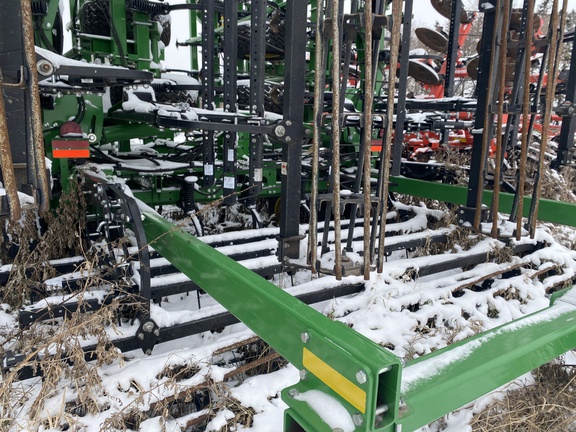 2025 John Deere 2230FH Field Cultivator