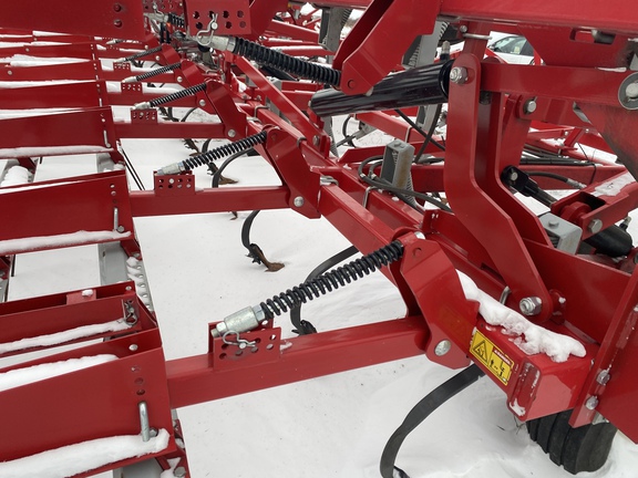 2015 Wil-Rich XL2 Field Cultivator