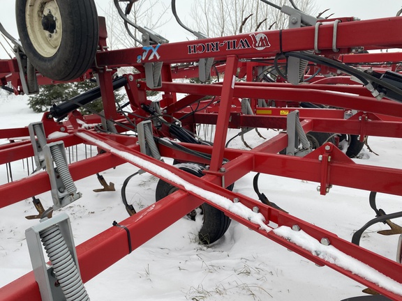2015 Wil-Rich XL2 Field Cultivator