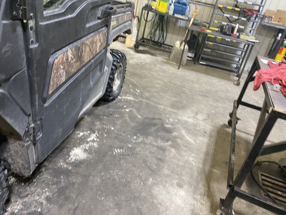 2021 John Deere XUV 835R ATV