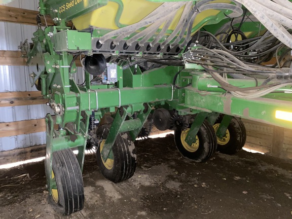 2008 John Deere 1770NT CCS Planter