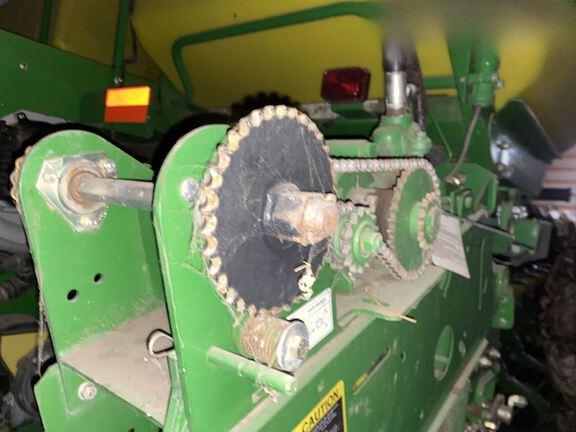 2008 John Deere 1770 Planter