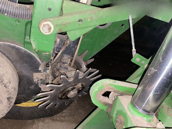 2008 John Deere 1770 Planter