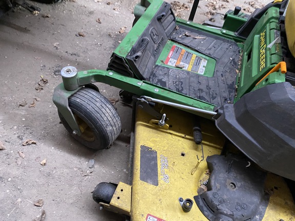 2021 John Deere Z545R Mower/Zero Turn