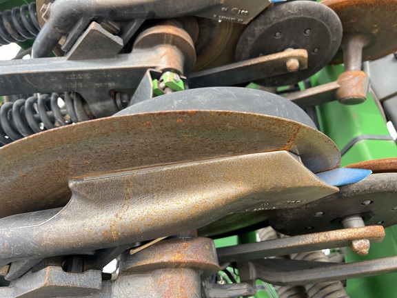 2010 John Deere 1890 Air Seeder