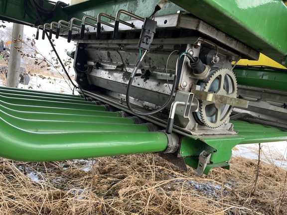 2010 John Deere 1890 Air Seeder