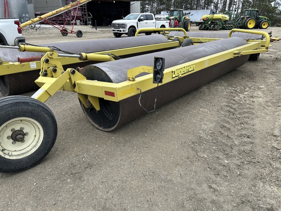 Degelman LR7645 Roller