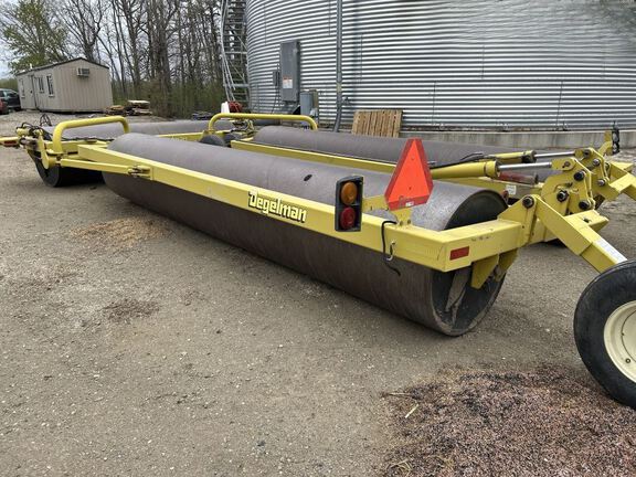 2011 Degelman LR7645 Roller