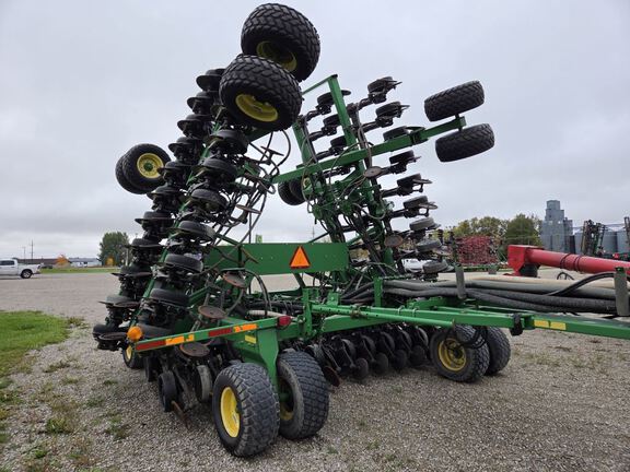 2007 John Deere 1890 Air Seeder