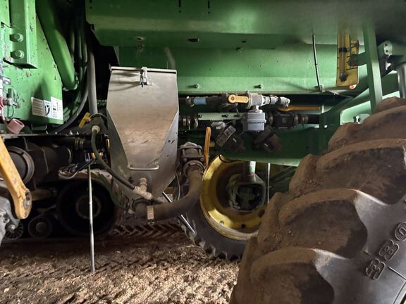 2007 John Deere 4720 Sprayer/High Clearance