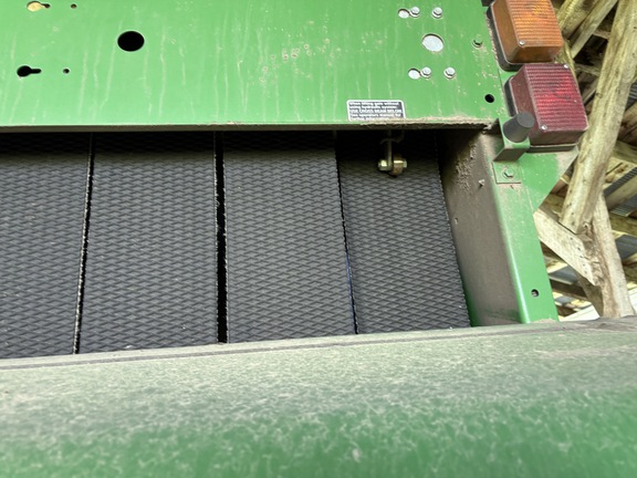2015 John Deere 569 Baler/Round