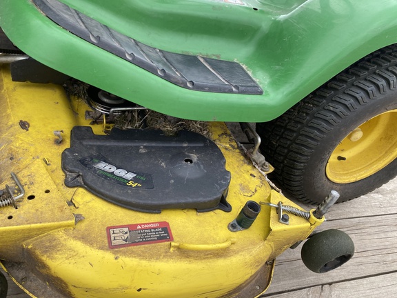 2013 John Deere X320 Garden Tractor