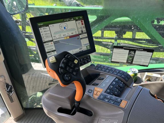 2018 John Deere R4045 Sprayer/High Clearance
