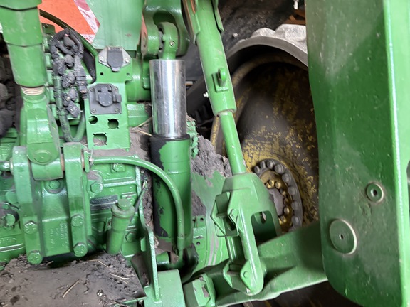 2010 John Deere 8345RT Tractor Rubber Track