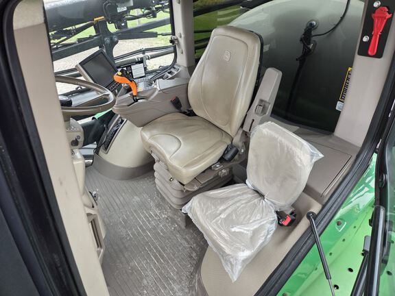 2020 John Deere R4044 Sprayer/High Clearance