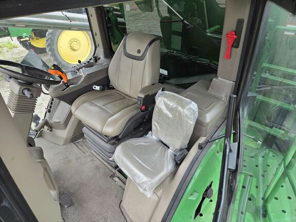 2025 John Deere 800R Misc