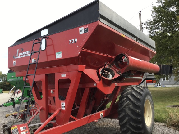 2006 Parker 739 Grain Cart