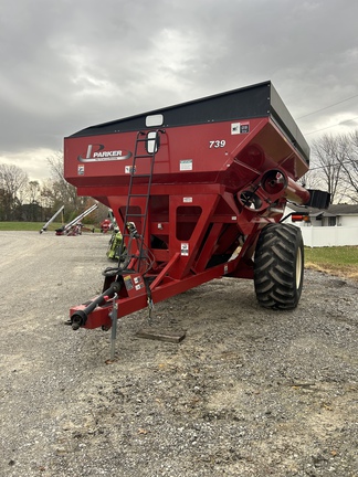 2006 Parker 739 Grain Cart