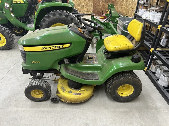 2011 John Deere X300 Garden Tractor