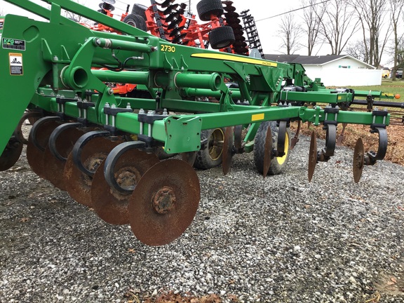 2014 John Deere 2730 Disk Ripper