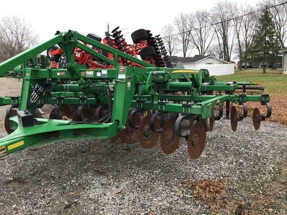 2014 John Deere 2730 Disk Ripper