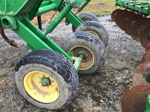 2014 John Deere 2730 Disk Ripper