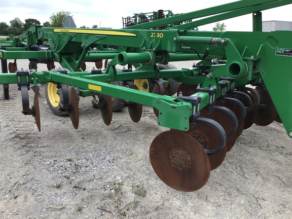 2014 John Deere 2730 Disk Ripper