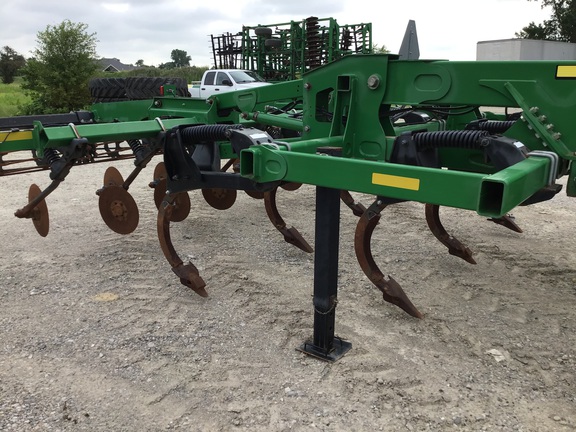 2014 John Deere 2730 Disk Ripper