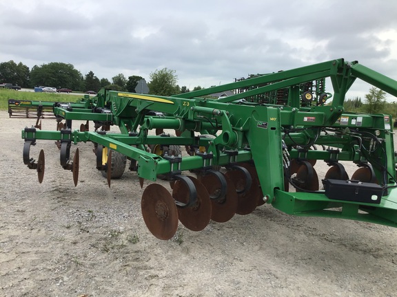 2014 John Deere 2730 Disk Ripper
