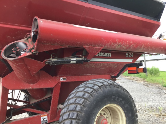 Parker 524 Grain Cart