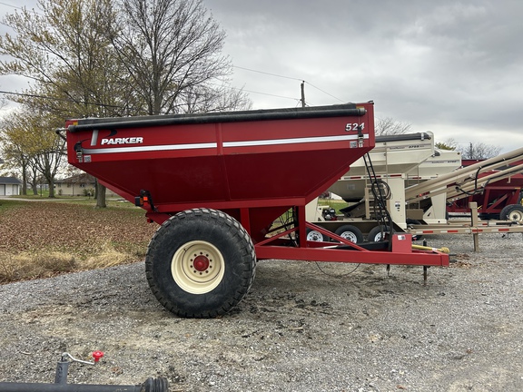 Parker 524 Grain Cart