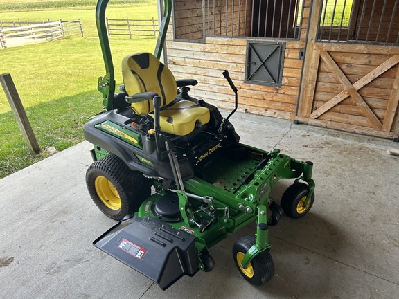 2020 John Deere Z950R Mower/Zero Turn