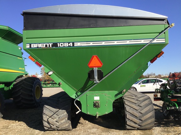 2000 Brent 1084 Grain Cart