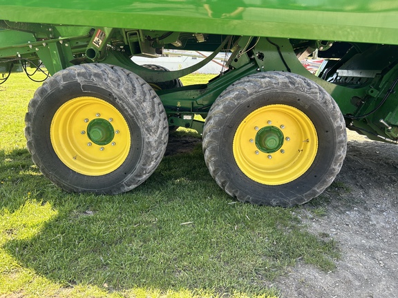 2022 John Deere L331 Baler/Big Square