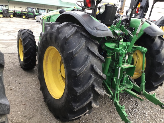 2018 John Deere 5100M Tractor