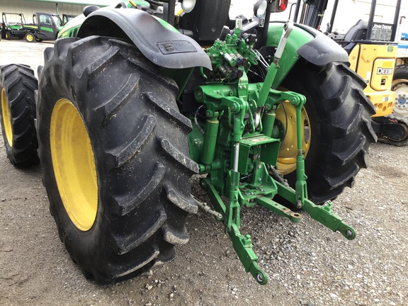 2018 John Deere 5100M Tractor