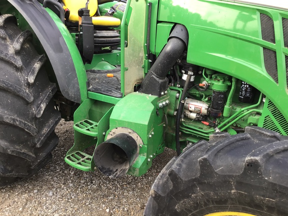 2018 John Deere 5100M Tractor