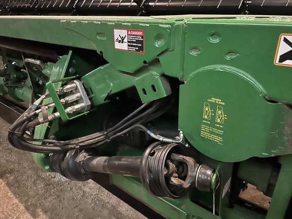 2016 John Deere 645FD Header Combine