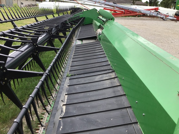 2016 John Deere 645FD Header Combine