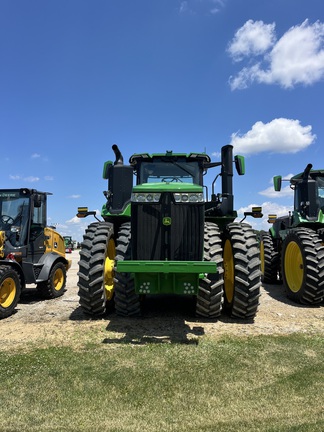 2023 John Deere 9R 440 Tractor 4WD