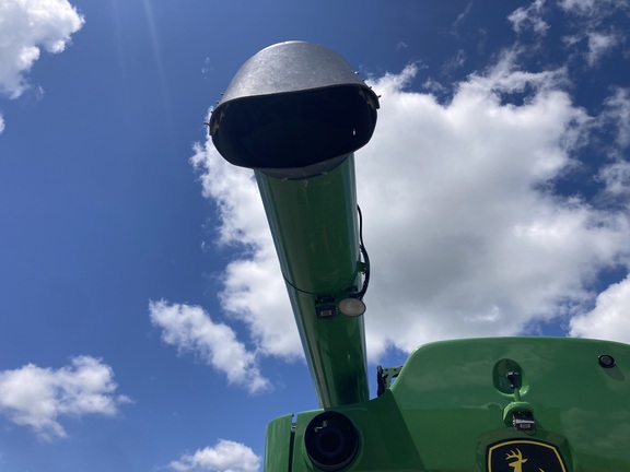 2023 John Deere S760 Combine