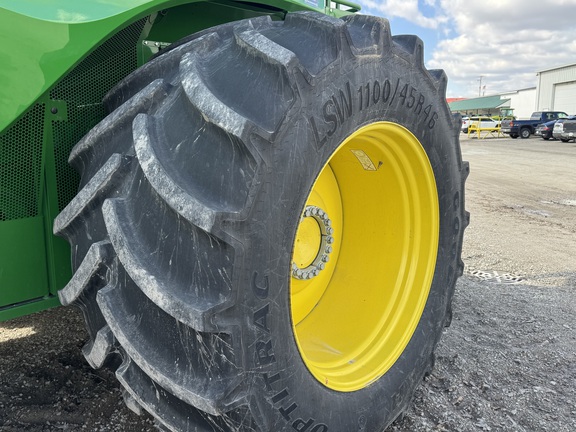 2023 John Deere S760 Combine