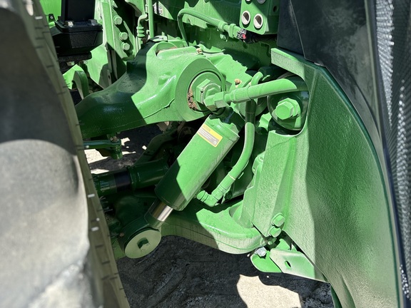 2022 John Deere 8R 340 Tractor