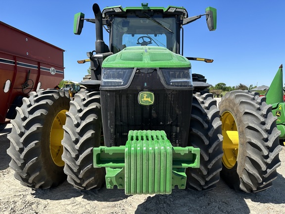 2022 John Deere 8R 340 Tractor